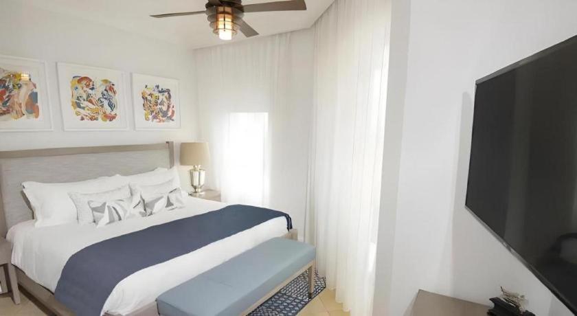 Seven Stars Resort&Spa Grace Bay Exteriör bild